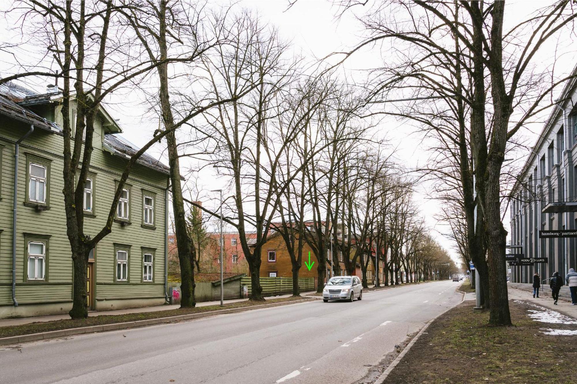 Veerenni Studio, Modern & Central. *